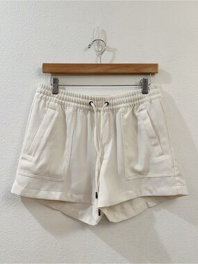 Banana Republic BR Sport Women's Small High Rise Cream Athleisure UPF‎ 50 Shorts